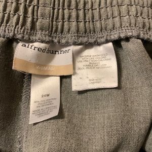 Gray dress pants - elastic waist - Alfred Dunner Plus size 24W